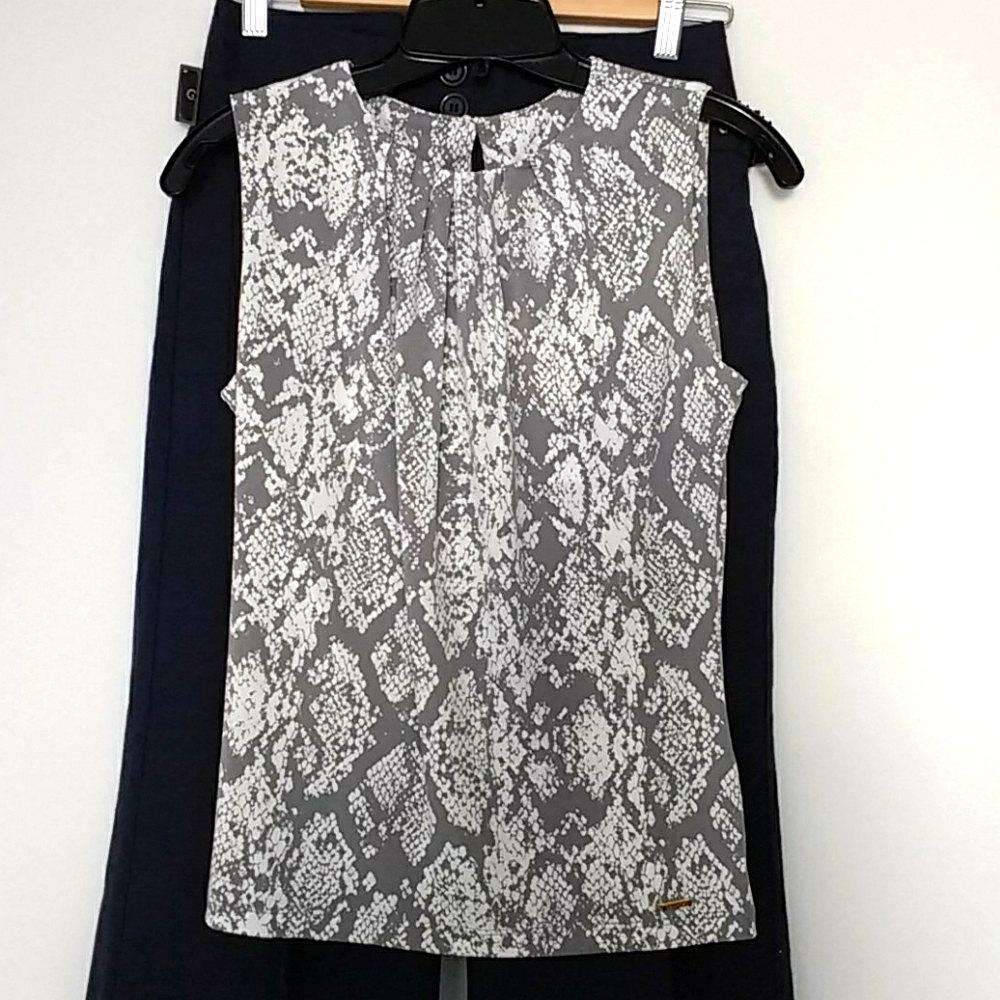 Calvin Klein Snakeskin Print pleated neckline sleeveless blouse Size XS